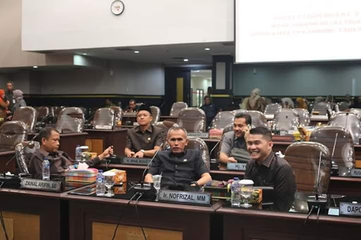 1543806536-RiauBertuah co-unnamed (2)